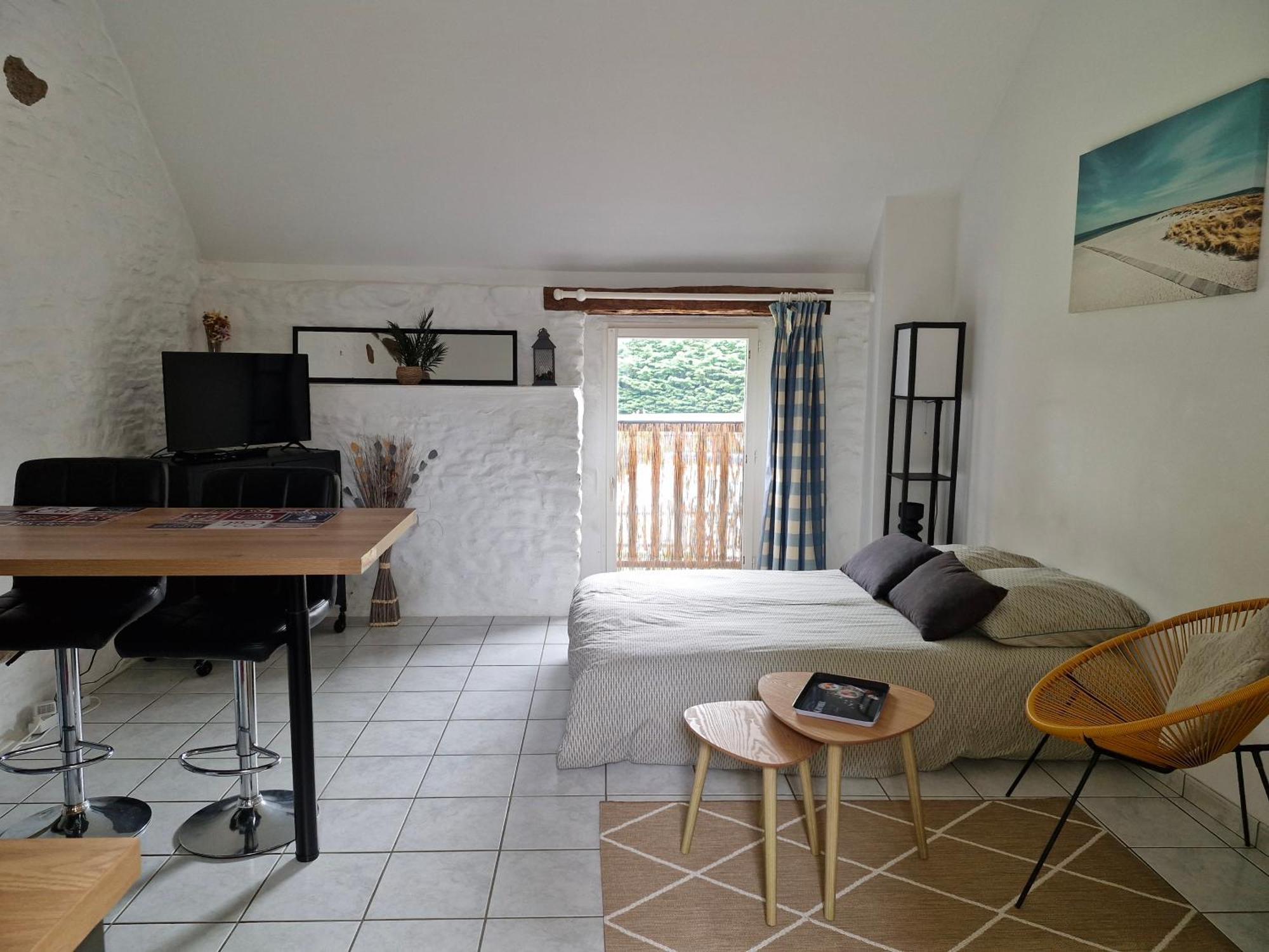 Studio Nid Cosy Avec Piscine Bonnemain المظهر الخارجي الصورة